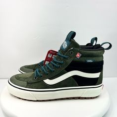 Vans Sk8-Hi Mte-2 Utility Grape Leaf Hiking Shoes Green Size Mens 7.5 Wmns 9. No Box. Fast Shipping!! Lace-up High-top Sneakers For Hiking, Green High-top Sneakers For Winter, Green Lace-up Skate Shoes For Outdoor, High-top Sneakers With Laces For Hiking, High-top Sneakers With Round Toe For Hiking, Green Winter Sneakers With Round Toe, Sporty High-top Sneakers With Round Toe For Hiking, Hiking Sneakers With Round Toe, Sporty High-top Sneakers For Hiking