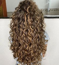 Hair Perms, Dyed Curly Hair, Brown Hair Looks, Brown Hair Balayage, Honey Hair