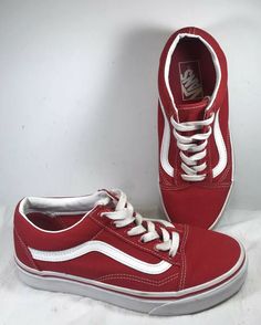 Vans Old Skool Racing Stripe Sneakers Mens 5.5 Womens 7 Canvas Red White. These are in really nice condition. The strings could use a wash and there is a mark on the rubber of one toe. Please see the pictures for condition. Condition is "Pre-owned". Shipped with USPS Priority Mail. Casual Vans Sneakers In University Red, Casual University Red Vans Sneakers, Retro Red Vans Sneakers, Striped Sneakers, Sneakers Womens, Racing Stripes, Vans Old Skool, Old Skool, Vans Old Skool Sneaker