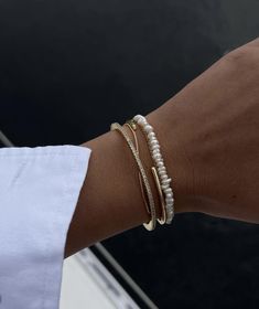 Dainty Jewelry Black Women, Simple Dainty Jewelry, Just En Clou Bracelet, Old Money Jewelry Aesthetic, Arm Stack, Formal Jewelry, Minimalist Accessories, Jewelry Accessories Ideas