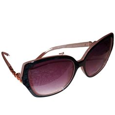 Cute Twist Accent On The Sides. Light Pink Side With Purple And Pink Tinted Lenses. Brand New. Dark Lenses With Uv Protection. Comfort Fit. Stylish! Elegant Purple Sunglasses For Summer, Purple Sunglasses, Pink And Purple, Colored Sunglasses, Glasses Accessories, Uv Protection, Pink Purple, Pink Ladies, Light Pink