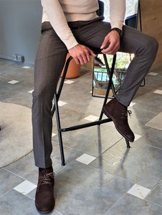 Brown Slim Fit Straight Pants, Brown Slim Fit Tapered Leg Pants, Tailored Brown Tapered Leg Pants, Brown Tapered Leg Business Pants, Brown Tapered Leg Pants For Business, Brown Straight Business Casual Pants, Brown Straight Pants For Business Casual, Plaid Pants Men Outfit, Plaid Pants Men