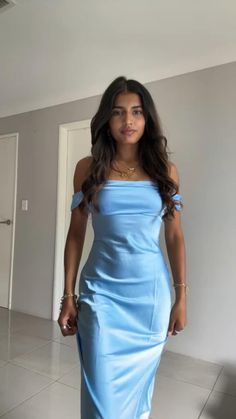 Straight Neckline Mini Dress For Prom, Elegant Off Shoulder Dress With Sweetheart Neckline For Prom, Chic Off-shoulder Mini Dress For Homecoming, Strapless Off Shoulder Summer Homecoming Dress, Summer Strapless Off Shoulder Homecoming Dress, Glamorous Sweetheart Neckline Off Shoulder Formal Dress, Blue Off Shoulder Mini Dress For Party, Glamorous Off-shoulder Dress With Sweetheart Neckline For Formal Occasions, Glamorous Off-shoulder Dress With Sweetheart Neckline For Formal Events