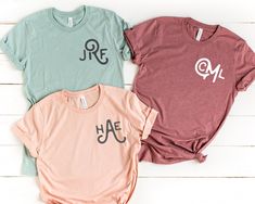 Monogram Vinyl T-Shirt, Vintage Monogram Tee, Bella Canvas Monogram, Women Monogrammed Gift, Pocket Monogram Pocket Shirt Vinyl Ideas, Womens Christian Shirts, Monogram T Shirts, Vinyl Monogram, Monogram Shirts, Vintage Monogram, S Monogram, Monogram Gifts, Bday Ideas