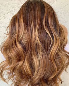 Pumpkin Spice Balayage, Perfect Wavy Hair, Pumpkin Spice Hair, Pumpkin Spice Everything Nice, Pumpkin Spice Everything, Natural Wavy Hair