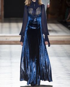 Julien Fournié, Well Dressed, Runway Fashion, Victorian Dress, Fashion Inspo, Dress Up, Vogue