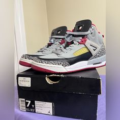 Jordan Spizike Wolf Grey Wolf Grey/Black-White-Gym Red Good Condition Jordan Spizike, Jordan Grey, Shoes Jordan, Grey Wolf, Kids Jordans, Grey Color, Jordan Shoes, Kids Shoes, Black Gray