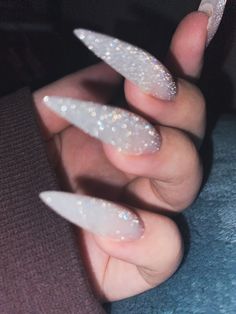 Long Nails Tips, Natural Nail Growth, Basic Nail, Long Almond Nails, Art 101, Kiss Nails, Edgy Nails, Grunge Nails, Nail Growth