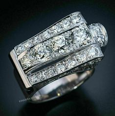 a diamond ring with two rows of diamonds on it