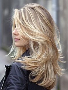 Blond Layers Medium, Long Beachy Haircut, Volumized Haircut, Blonde Layers Medium, Layered Blonde Hair Medium, Long Blonde Layered Hair, Mid Length Blonde Hair With Layers, Layers Fine Hair, Layers In Hair