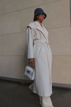 Winter whites with a pop of colour - Aurela - Fashionista Cos Stores, Winter Whites, Linen Suit, To My Mother, Labour, Daily Look, Winter White