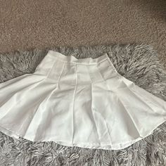 Never Worn Casual White A-line Skort, White A-line Casual Skort, White Fitted A-line Pleated Skirt, White A-line Mini Skirt With Lining, White A-line Lined Mini Skirt, White Casual Skort With Full Skirt, Shein Skirts, White Tennis Skirt, Skirts White