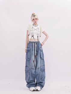 ❤︎Pocket wide casual denim pants❤︎ Jean Pocket Designs, Casual Denim Pants, Casual Denim, Straight Leg Pants, Denim Pants, Straight Jeans, Straight Leg, Women Jeans, Pants