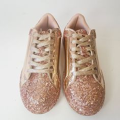 Glittery Lace Up Sneakers Goldrose Sparkly Shoes Size 5.5 New With Box *81/0816/.14.0 Gold Glitter Low-top Sneakers, Gold Low-top Sneakers With Glitter Accents, Gold Glitter Lace-up Sneakers, Casual Gold Glitter Sneakers, Gold Casual Sneakers For Party, Casual Gold Sneakers For Party, Pink Sparkling Sneakers With Round Toe, Party Sneakers With Glitter Print And Round Toe, Gold Round Toe Sneakers For Party