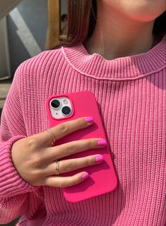 pink phone case, pink nails, pink sweater, pink, light pink, hot pink, barbie pink, barbie, summer colors, summer aesthetic Pink Iphone Case Aesthetic, Iphone 14pro Case, Pink Phone Cases Aesthetic, Iphone 15 Cases, Iphone 15 Case