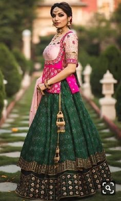 Blouse Designs Long, Lengha Blouse Designs, Fashionable Saree, Stylish Blouses, Cutwork Blouse, Fashionable Saree Blouse Designs