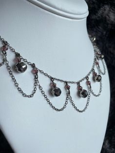 Purple and gunmetal crystal on draped gunmetal chain Wire Wrap Jewelry Designs, Easy Diy Christmas Gifts, Crystal Necklaces, Wrap Jewelry, Diy Christmas Gifts, Wire Wrap, Wire Wrapped Jewelry, Jewelry Designs, Diy Christmas