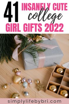 college girl gifts 2022 Gifts For College Boys, Christmas Gift Ides, Girl Christmas Gifts, Girl Gift Baskets, Hottest Christmas Gifts