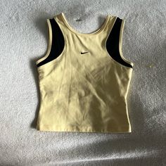 NIKE Vintage Tennis Tank Vintage Nike Womens, Nike Top Aesthetic, Vintage Nike Tank Top, Vintage Nike Women, Cortez Tank Top, Vintage Workout Clothes, Nike Top Outfit, Nike Tank Top Outfit, Vintage Nike Clothing