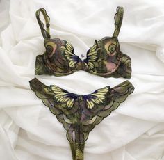 French Lingerie, Lingerie Inspiration, Cute Lingerie, Pretty Lingerie, Butterfly Wings, Dream Clothes, Style Outfits, Vintage French