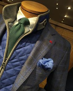 #men #mensfashion #menswear #style #outfit #fashion for more ideas follow me at Pinterest @lgescamilla Preppy Mens Fashion, Hunting Jacket, Waxed Cotton Jacket, Look Formal, Mens Fashion Smart, Fashion Suits For Men, Mens Fashion Classy, Stylish Mens Outfits