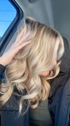 Blonde Full Highlights Light Blonde Full Highlights, Full Head Blonde Highlights Mid Length, Bright Golden Blonde Hair Highlights, Foil Blonde Highlights Full, Full Foils Blonde, Blonde Highlights Full Head, Bright Neutral Blonde Highlights, Full Head Highlights Brown Hair, Butter Blonde Highlights