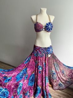 Dress for bellydance Festival Belly Dance Fitted Skirt, Belly Dance Festival Skirt, Belly Dance Skirt For Dance Festivals, Traditional Skirt For Dance Festivals, Multicolor Belly Dance Skirt For Festivals, Sun Skirt, Bellydance Costume, Dress Quinceanera, Elegant Birthday