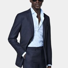 Alongside features like a lightly padded shoulder, sous bras and real horn buttons, this handsome blue Sienna suit jacket is cut from pure wool by the Vitale Barberis Canonico mill. Tailored to our accessible regular fit, it's finished in a bird’s eye weave for understated pattern and texture. Unique Fits, Birds Eye, Workout Jacket, Wool Fabric, Blue Bird, Horn, Suit Jacket, Texture, Pure Products