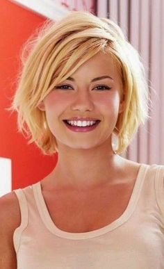 40-cute-hairstyles-for-teen-girls-3 Short Wedge Hairstyles, Shaggy Bob Haircut, Blonde Bob Haircut, Medium Bob Haircut, Wedge Hairstyles, Hair 2018, Ombré Hair, Bob Haircuts For Women, Short Hairstyle