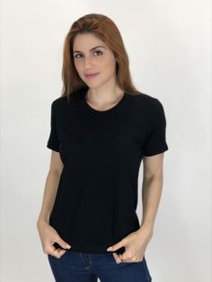 Camiseta Preta Gola O Super Comfy V Neck, Women's Top