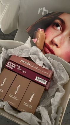 Rhode Products Aesthetic, Rhode Packaging, Rhode Aesthetic, Unboxing Aesthetic, Rhode Skin, Makeup List, Affordable Skin Care, Birthday Wishlist, Girly Stuff