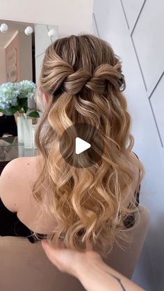 Hair Steps, Simple Wedding Hairstyles, Hairstyles For Medium Length Hair Easy, Bow Hairstyle, Step By Step Hairstyles, Homecoming Hair Down, Curly Hair With Bangs, Bun Hairstyles For Long Hair, Hoco Hair Ideas