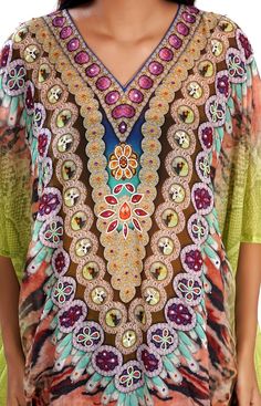 kaftan style maxi dresses Designer Beach Wear, Tiger Skin, Long Kaftan, Silk Kaftan, Mexican Dresses, Wedding Function, Maxi Styles, Silk Material, Formal Looks