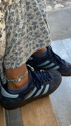 Skandinavian Fashion, Adidas Vintage, Looks Street Style, Adidas Outfit