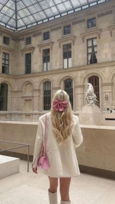 Denise Mercedes, Ultra Feminine Style, Two Best Friends, Fashion Quotes, Fashion Over 50, Girly Outfits, Lolita Fashion, Blonde Girl, Fashion Drawing