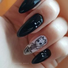 Unusual Nail Designs, Superhero Nails, Beach Nails Art, Marvel Nails, Nail Designs For Spring, Disney Acrylic Nails, Cartoons Movies, 2023 Beach, Nails Art Designs