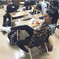 ☾☯ More Baddie Outfits For School, Adrette Outfits, Instagram Baddie, Teen Dress, Teen Outfits, Hipster Outfits, Outfits 2017, Foto Poses