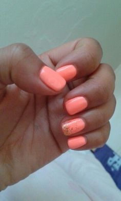 Cnd Shellac Nails Summer, Summer Gelish Nails, Short Shellac Nails Summer, Spring Shellac Nails, Summer Shellac Nails, Gelish Nails Colors, Summer Shellac, Shellac Nails Summer, Shellac Designs