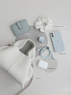 Car Honda, My Style Bags, Purse Essentials, Handbag Essentials, Aesthetic Lifestyle, In My Bag, Girly Bags