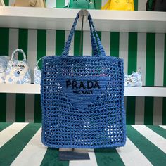 Size: 36cm*38cm*3cm It comes with Dust box, Care manual, Tag, and Paper bag. Lady Bags, Shopping Tote Bag, Shopping Tote, Top Collection, New Handbags, Crossbody Shoulder Bag, Fashion Statement, Wellness Design, Clutch Bag