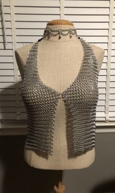 Chainmail Crop Top, Chain Mail Top Outfit, Chainmail Pants, Chainmail Top Outfit, Diy Chainmail, Joan Of Arc Costume, Pop Can Tabs