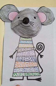 a drawing of a mouse on paper