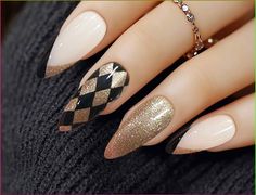 Indulge in luxury with our Glamorous Black and Gold Argyle Press-On Nails! These handcrafted nails feature a sophisticated argyle pattern in timeless black and shimmering gold, adding instant glamour to any look. You will receive a full set of 10 nails in your size along with a complimentary gift of a nail file, cuticle stick, alcohol wipes, and nail glue. If you prefer tape tabs instead of glue, just let us know. I am more than happy to personalize your order, so please reach out to me to discuss your preferences.  When it comes to sizing, I want to make sure you get the perfect fit. Please follow our Sizing Guide to determine your correct size. Please note that while I do my best to accurately showcase nail colors in photos, actual colors may vary due to screen and lighting differences. Black Gold White Nails, Art Deco Nail Art, Foil Nail Designs, Argyle Nails, Black Gold Nails, Checkered Nails, Art Deco Nails, Abstract Nail Art, Alcohol Wipes