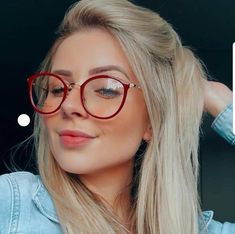 Glasses Women Fashion Eyeglasses, Glasses For Round Faces, Cute Glasses Frames, Glasses Outfit, Glasses Frames Trendy, Clear Glasses Frames, Fake Glasses, Dior Model, Glasses Trends