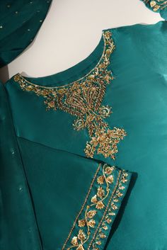 Long Kameez, Agha Noor, Asian Bridal Dresses, Hand Embroidery Dress, Punjabi Outfits, Traditional Jewellery, Basic Embroidery Stitches, Bridal Dress Fashion, Suits Design