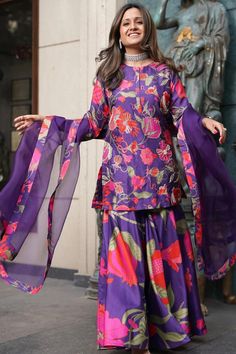 Dresses For Festivals, Designer Sharara Suits, Designer Sharara, Sharara Suits, Celebrity Closet, Set Saree, Sharara Suit, Sharara Set, South Asian