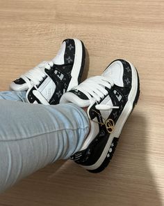 Blazer Outfits For Women, Hype Shoes, Shoe Inspo, Girly Shoes, Cute Nikes, Swag Shoes