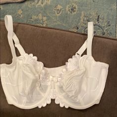 Brand New- Never Worn. Panache Super Bra, Size 32e Chic Underwire Bra For Spring, Fitted Bra For Spring Wedding, Fitted Bra For Wedding In Spring, Fitted Wedding Bra For Spring, Spring Wedding Fitted Bra, Spring Wedding Underwire Bra, Relationship Tips, Bra Sizes, Women's Intimates