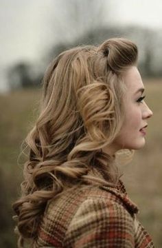 1940s Hairstyles For Long Hair, High Fashion Hairstyles, 1940 Hairstyles, Pin Up Hairstyles, 1930s Hair, High Fashion Hair