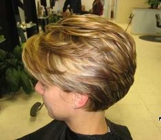 Stylish Short Haircuts, Trendy Short Haircuts, Short Layered Haircuts, Best Short Haircuts, Short Bob Haircuts, Haircut For Older Women, Trending Hairstyles, Bob Haircut, Bob Haircuts